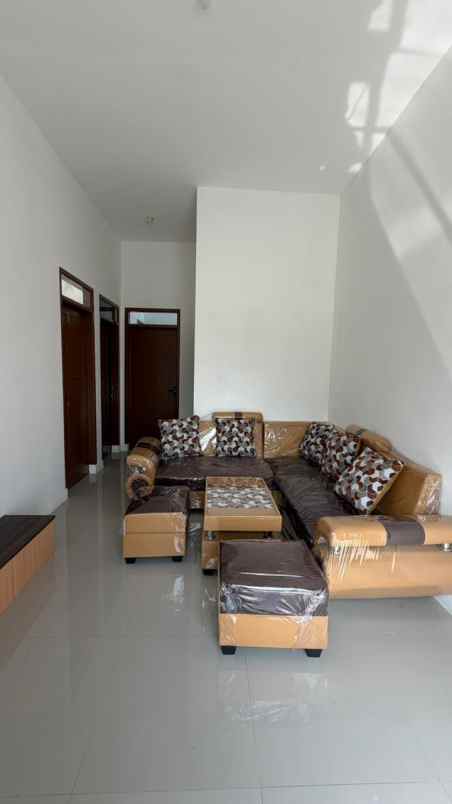 dijual rumah jl cijambe cinunuk cileunyi