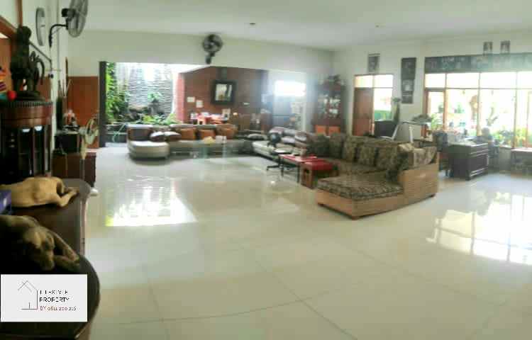 dijual rumah jl cimahi