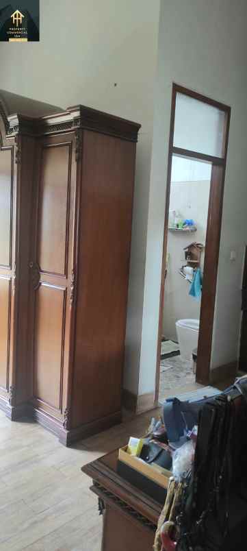 dijual rumah jl cimahi