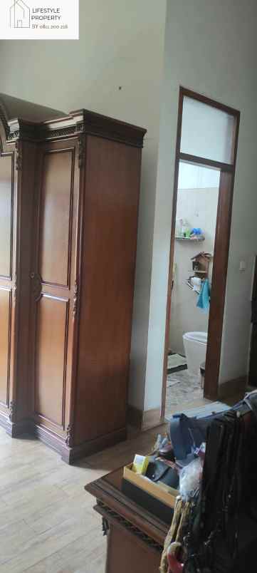 dijual rumah jl cimahi