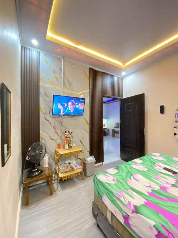 dijual rumah jl dakota perum tni au