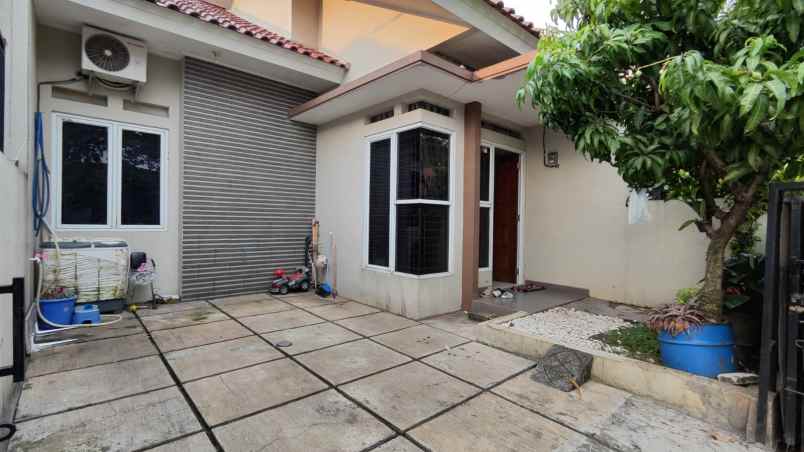 dijual rumah jl h atim emat kalibaru