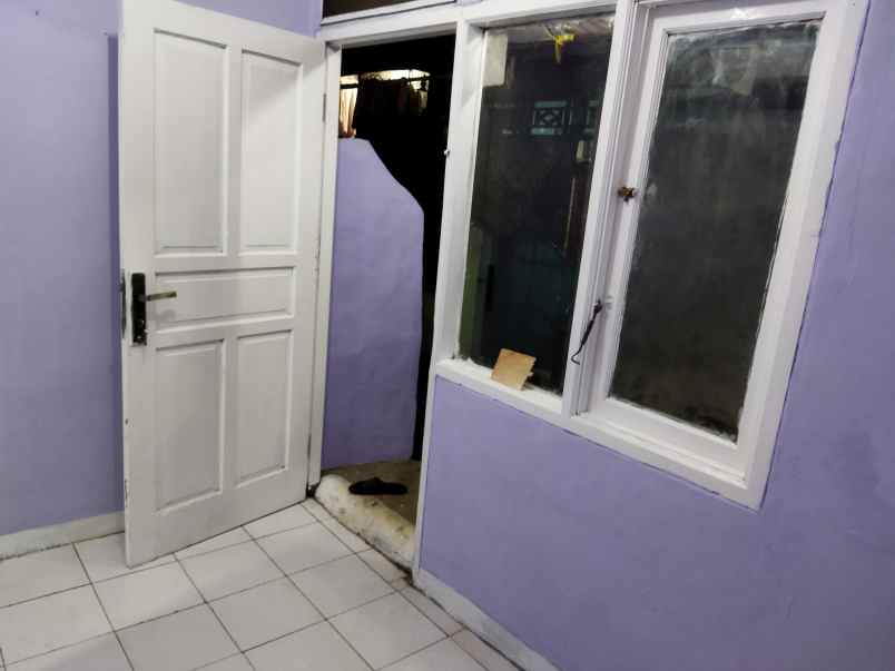 dijual rumah jl h sijo bojong sari no