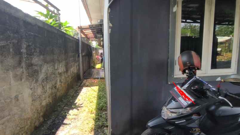 dijual rumah jl hasan niung tanah baru