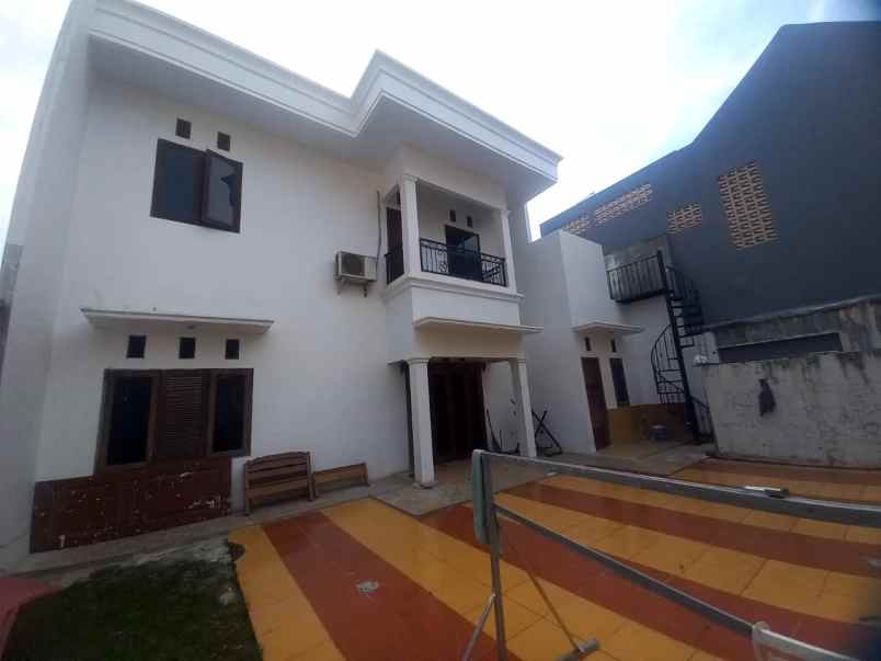 dijual rumah jl hibrida raya pondok