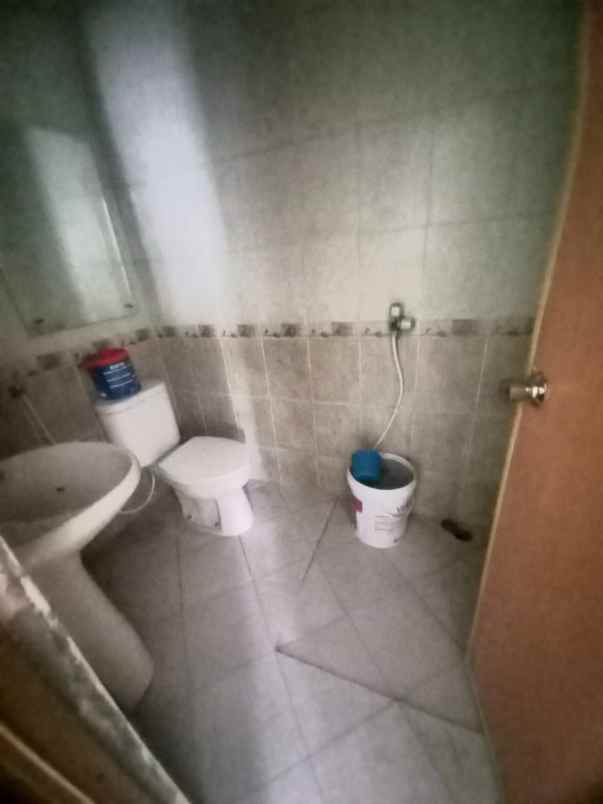 dijual rumah jl hibrida raya pondok