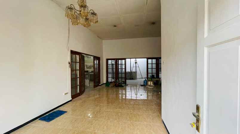 dijual rumah jl kaliurang