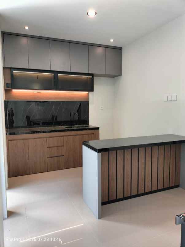 dijual rumah jl kaliurang km 8