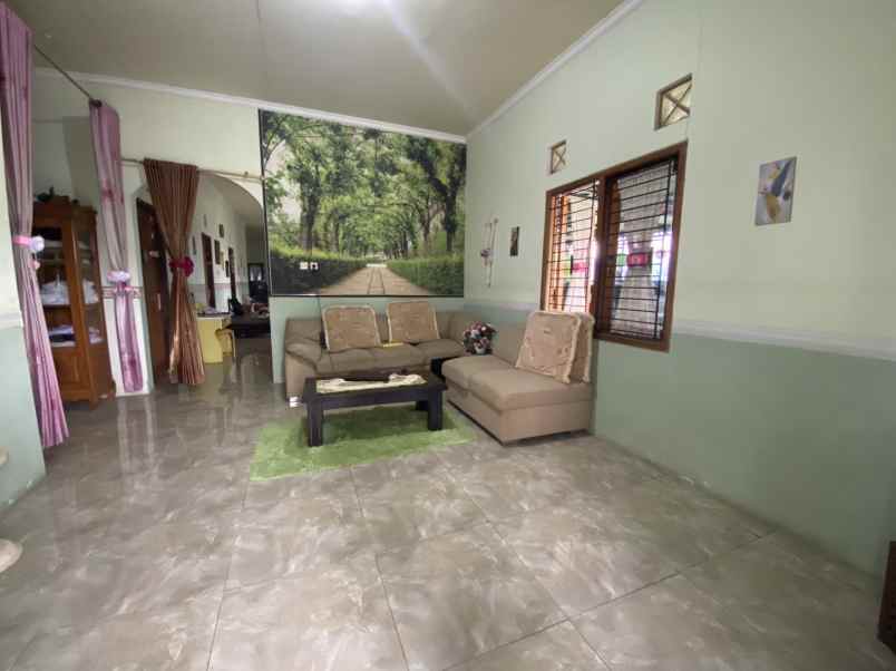 dijual rumah jl kartini rt3 rw2 dsn