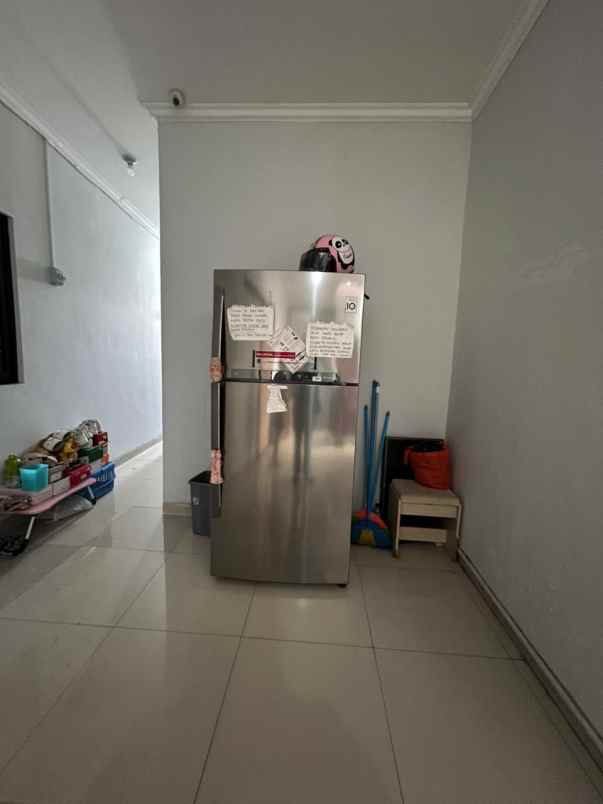 dijual rumah jl kartini sawah besar