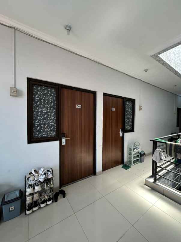 dijual rumah jl kartini sawah besar