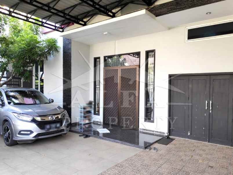 dijual rumah jl karya baru gg sejahtera