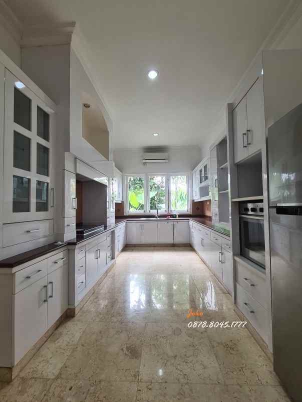 dijual rumah jl kemang selatan