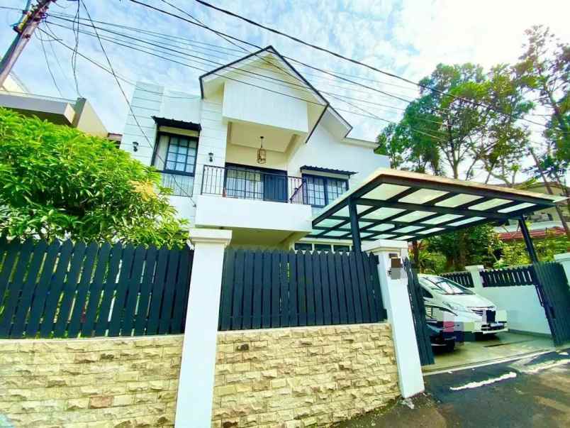 dijual rumah jl lebak bulus jakarta selatan