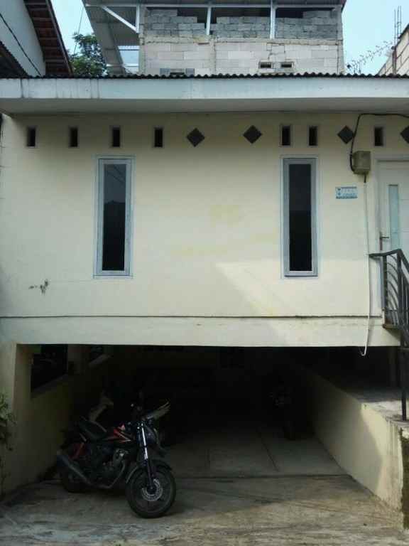 dijual rumah jl lenteng agung raya