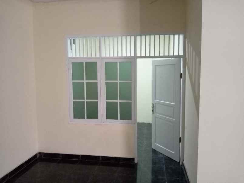 dijual rumah jl lumbu tengah iii f blok