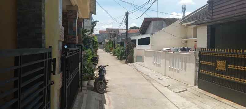 dijual rumah jl lumbu tengah iii f blok