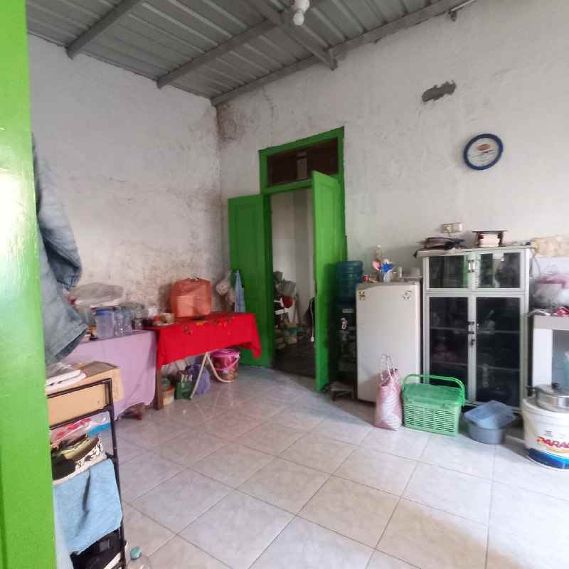 dijual rumah jl maspati surabaya