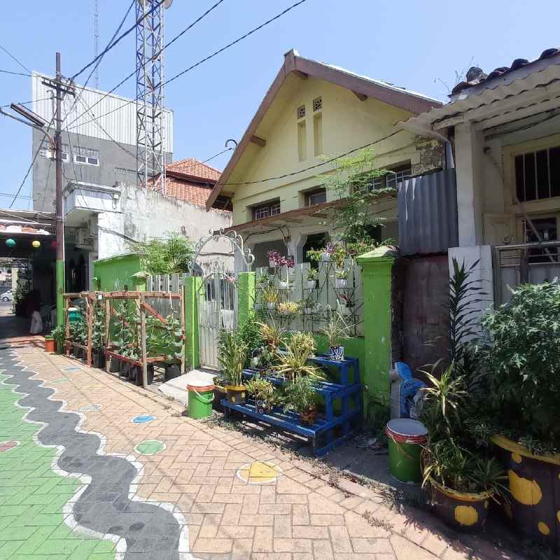 dijual rumah jl maspati surabaya