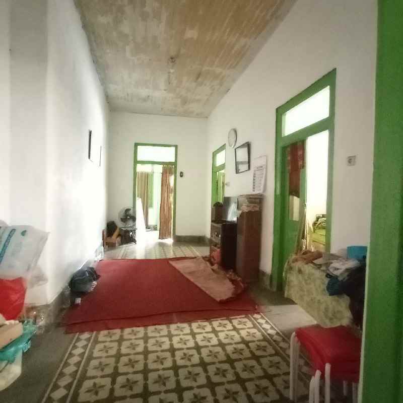 dijual rumah jl maspati surabaya