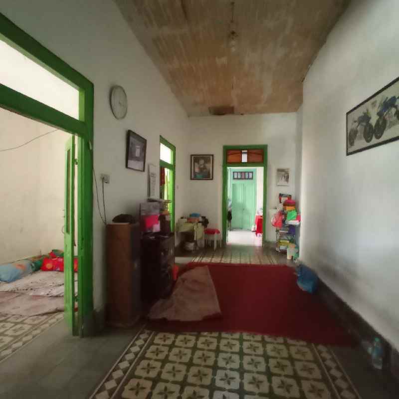 dijual rumah jl maspati surabaya