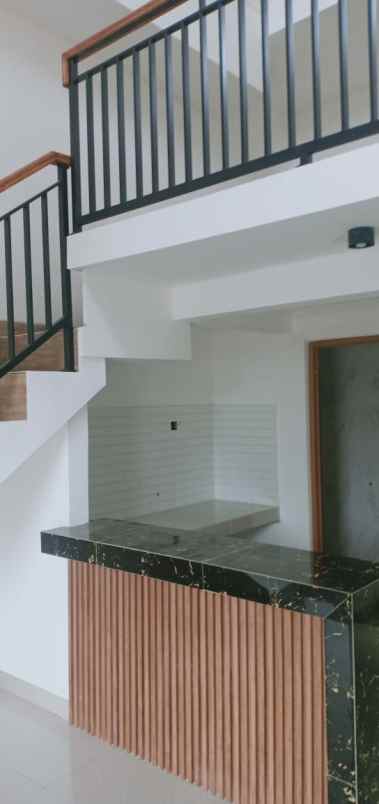 dijual rumah jl pabuaran jatirangon