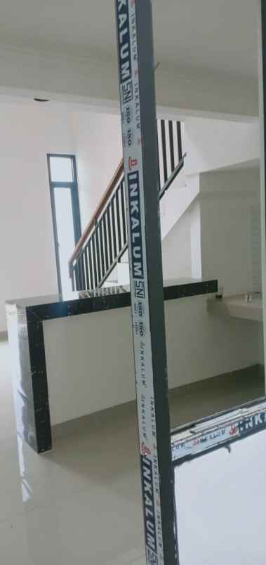 dijual rumah jl pabuaran jatirangon