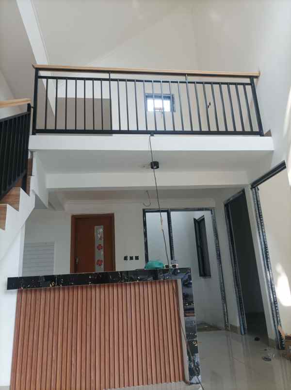 dijual rumah jl pabuaran jatirangon