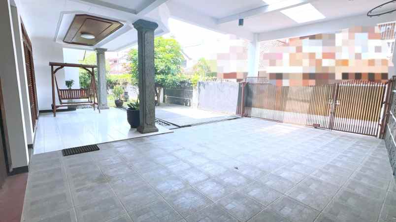 dijual rumah jl podomoro park buah batu