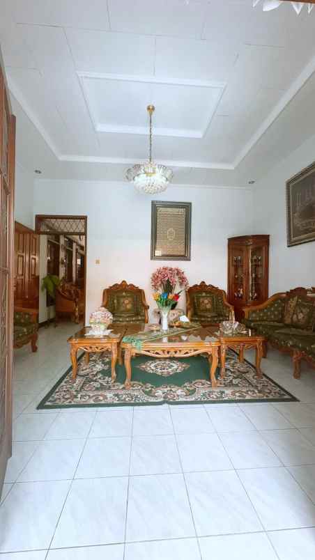 dijual rumah jl podomoro park buah batu