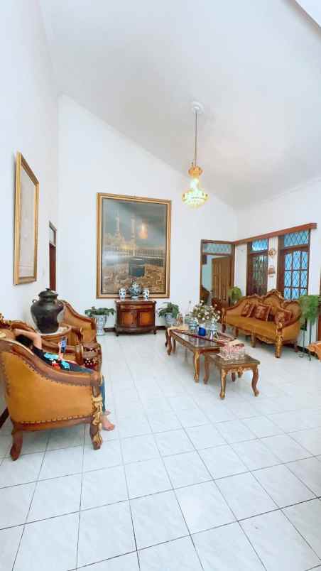 dijual rumah jl podomoro park buah batu