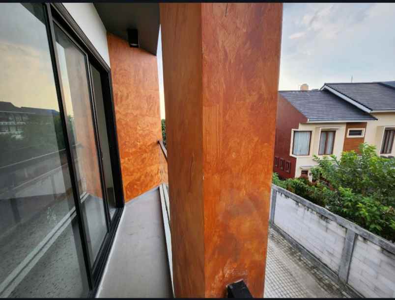 dijual rumah jl pondok betung raya