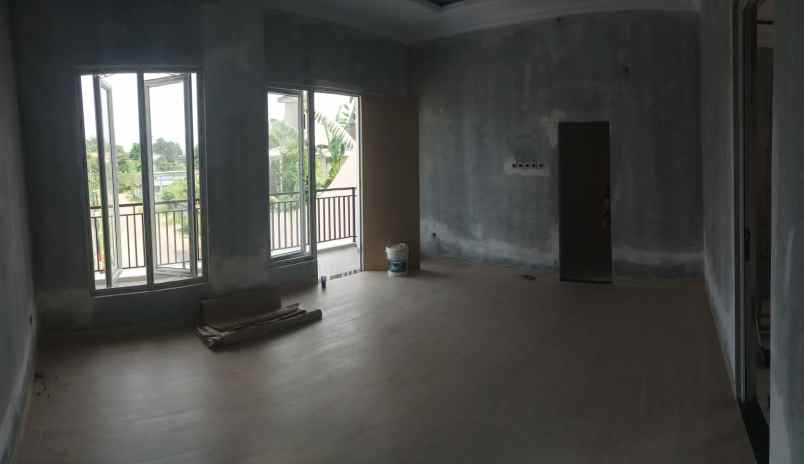 dijual rumah jl pondok kelapa duren