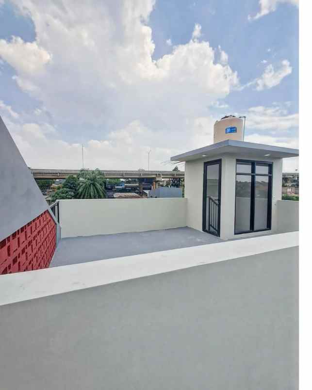 dijual rumah jl pondok labu cilandak