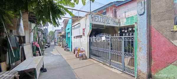 dijual rumah jl raya condet batu ampar