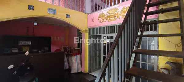 dijual rumah jl raya condet batu ampar