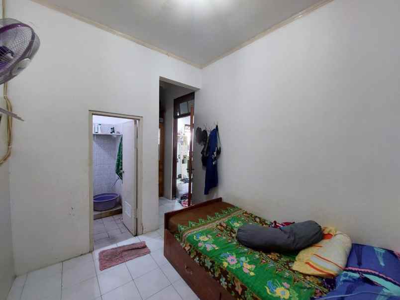 dijual rumah jl raya tajem maguwoharjo