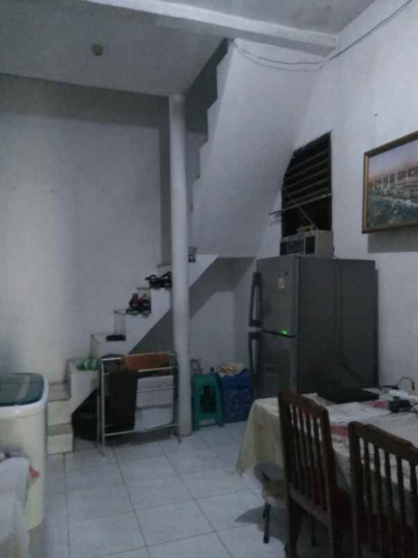 dijual rumah jl raya unitex blok c2 11