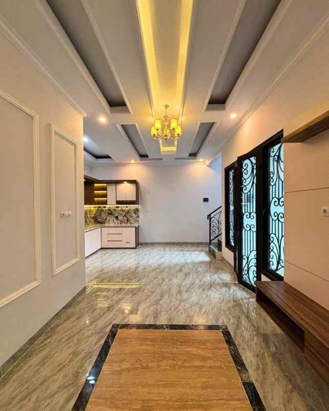 dijual rumah jl sadar jagakarsa