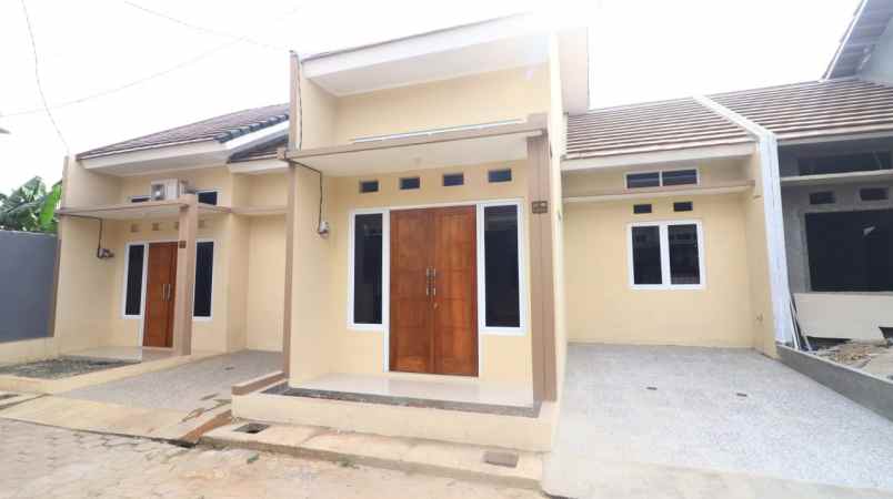 dijual rumah jl swatantra jatirasa