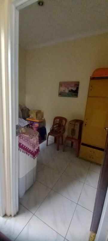 dijual rumah jln abdurrahman cibubur