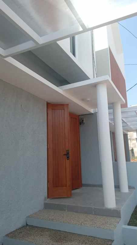 dijual rumah jln mess al jatisampurna