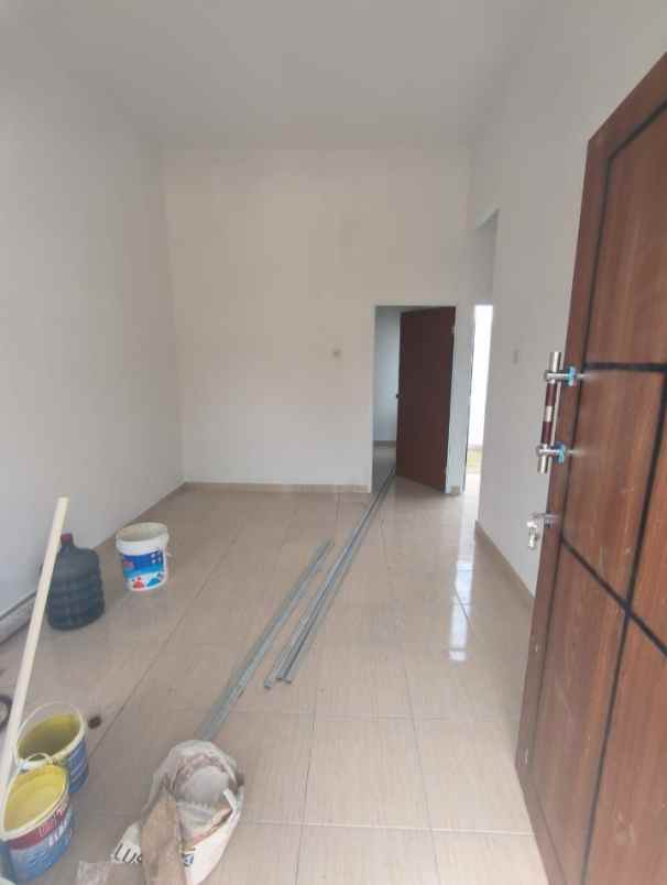 dijual rumah jln raya jegang serang