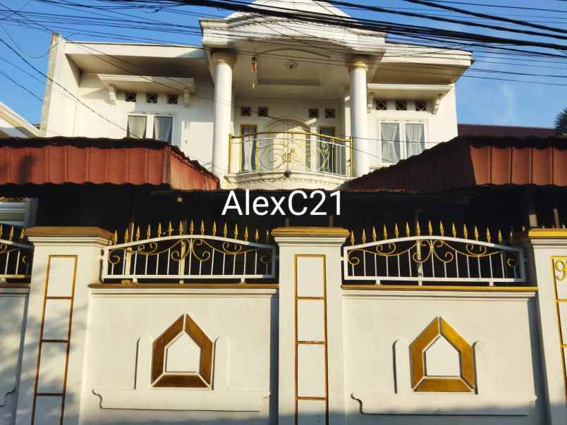 dijual rumah kalisari pasar rebo