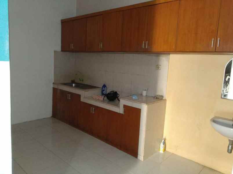 dijual rumah karangsatria