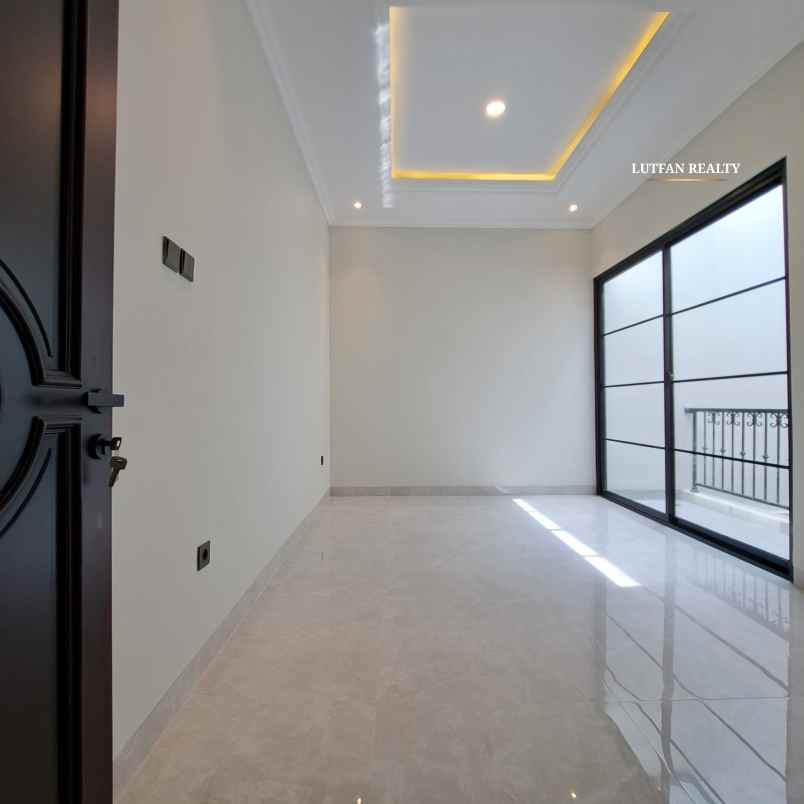 dijual rumah kavling polri