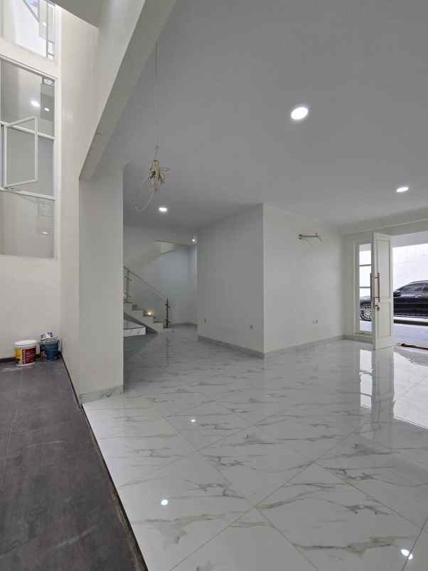 dijual rumah kayu putih jaktim