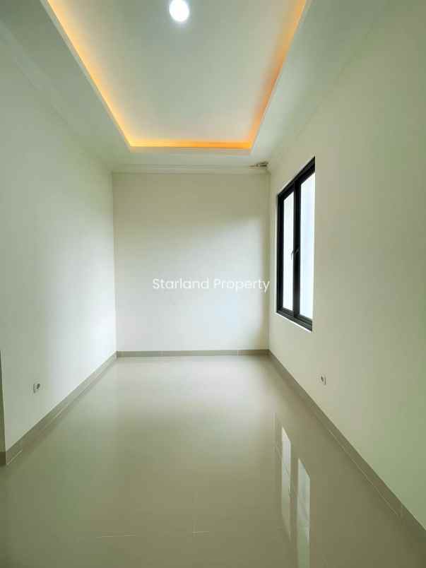 dijual rumah kebon jeruk jakbar