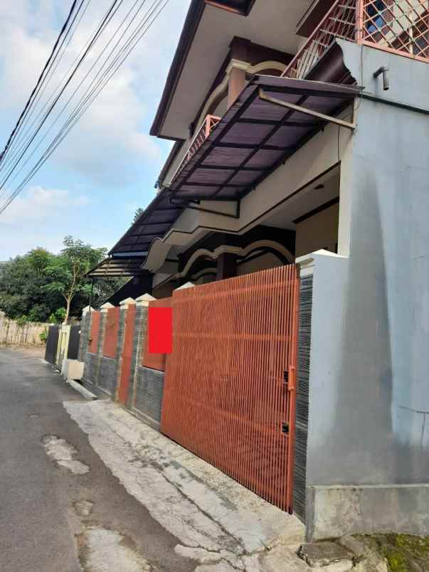 dijual rumah kec cibeunying kidul