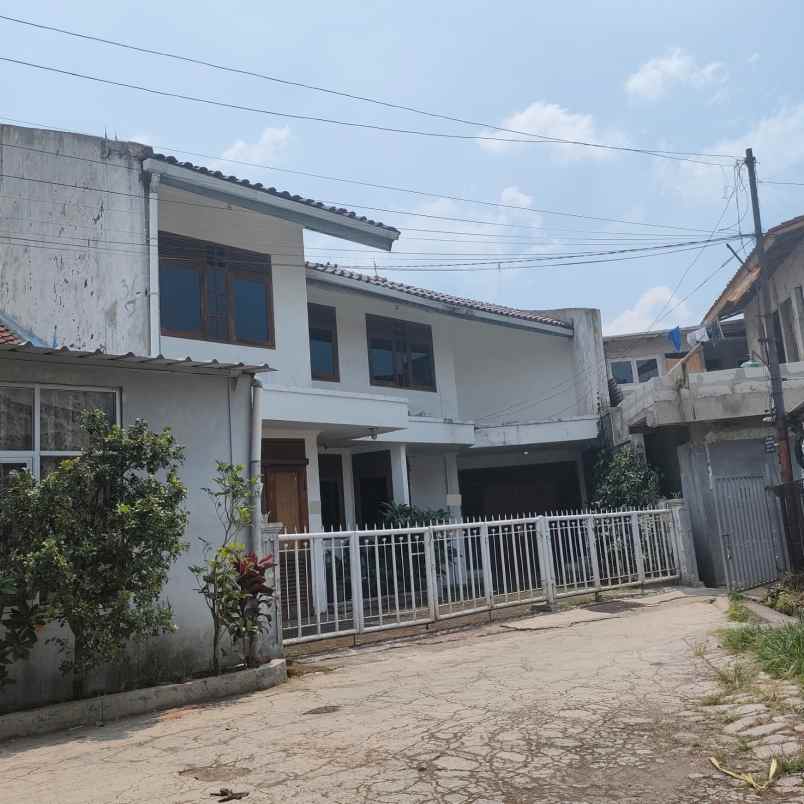 dijual rumah kec cimahi utara